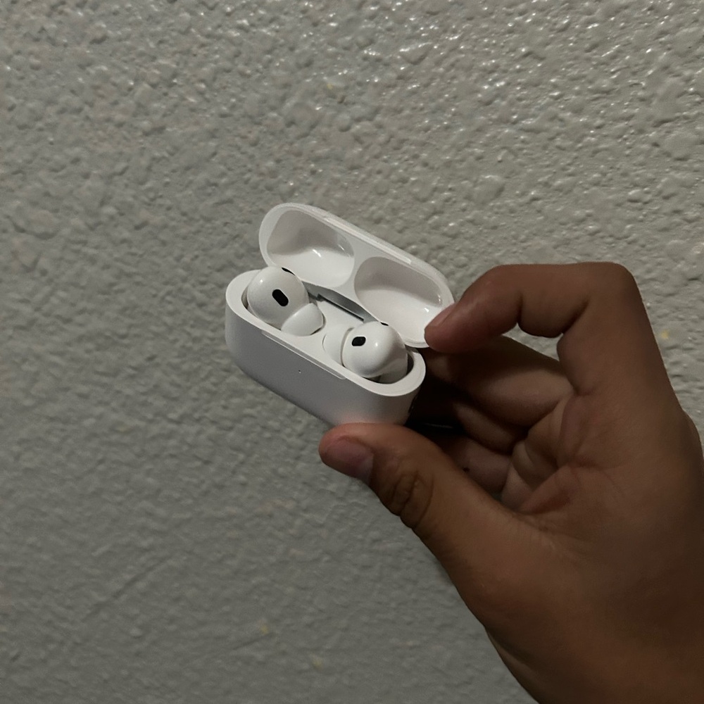 Apple AirPods Pro Wireless Earbuds